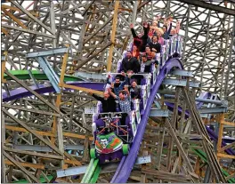  ?? CHRIS RILEY — TIMES-HERALD ?? An archival photo of ‘The Joker’ roller coaster at Six Flags Discovery Kingdom in Vallejo.