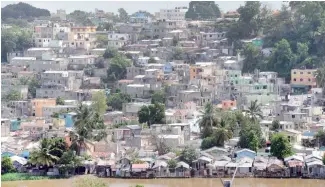  ?? DANNY POLANCO ?? Ribera del río Ozama desde Los Tres Brazos.