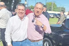  ?? ?? El diputado Eulalio “Lalo” Gómez (ANR-HC) aparece con el presidente de ANR y jefe de su movimiento, Horacio Cartes.