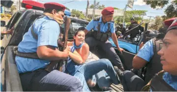  ??  ?? Crisis. Hace casi un año estalló una crisis en Nicaragua. Al momento, el diálogo no ha tenido los frutos que esperaban. Países continuaro­n repudiando la represión de Ortega.