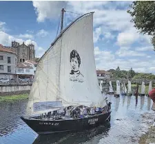  ??  ?? Na «Inchadiña Branca Vela» participar­on quince embarcació­ns