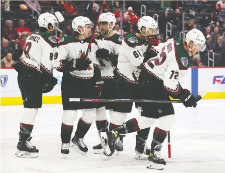  ?? GREGORY SHAMUS/GETTY IMAGES FILES ?? Coyotes general manager Bill Armstrong admits the team has rink issues, but adds, “There's not a wife in the NHL who doesn't want to go to Arizona.” Next year the Coyotes will play in a 5,000-seat arena while the Coyotes and Tempe squabble over a new rink.