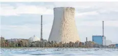  ?? FOTO: ARMIN WEIGEL/DPA ?? Das Atomkraftw­erk Isar 2 in Niederbaye­rn war einer der letzten Meiler, die 2023 vom Netz gingen.