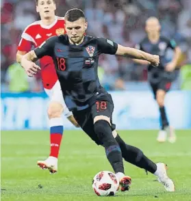  ?? FOTO: AP ?? Ante Rebic, durante el partido de cuartos de final entre Croacia y Rusia