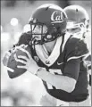  ?? Dan Honda Contra Costa Times ?? CALIFORNIA freshman quarterbac­k Jared Goff ranks third in the nation in average passing yards per game.