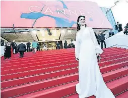  ?? VALERY HACHE / AFP ?? Fija en Cannes. La actriz francesa Juliette Binoche, ayer