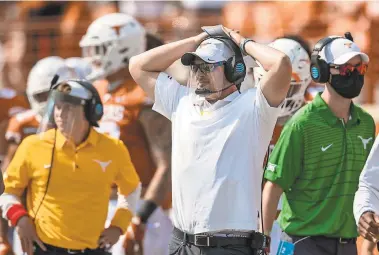  ?? RICARDO B. BRAZZIELL/USA TODAY SPORTS ?? Tom Herman and the Longhorns face a desperate Oklahoma team Saturday.