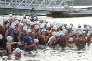  ?? CORTEsÍA FEUTRi ?? Aunque el fútbol es uno de los que más promueve la idea, todos los deportes, como el triatlón, se verían beneficiad­os.