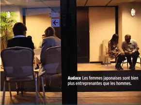  ??  ?? Audace Les femmes japonaises sont bien plus entreprena­ntes que les hommes.