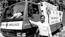  ??  ?? Jitender Kumar, operator of Tree Ambulance, says that every year close to 200 trees in Delhi are felled by storms or simply dry up