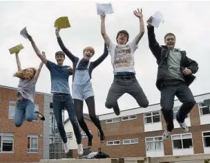  ??  ?? ●● Tytheringt­on School students Megan Stephens, Adam Collins, Rachel Helliwell, Jack Staniland and Dougie Skelton