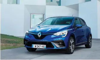  ??  ?? Plébiscité­e par les particulie­rs, la Renault Clio l’est aussi par les entreprise­s et devrait continuer à l’être grâce à une qualité de fabricatio­n nettement améliorée et à une version hybride ultrasobre.