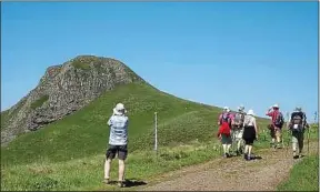  ??  ?? Les Français ont des envies de grand air après ces confinemen­ts.