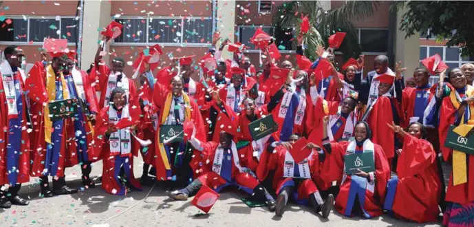  ??  ?? The AUN graduate Class of 2018