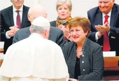  ?? AFP ?? Georgieva, la titular del FMI, apoyó el impuesto. El Papa pide modificaci­ones en la distribuci­ón de la riqueza.