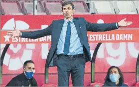  ??  ?? José Ángel Ziganda, técnico de un Real Oviedo que ha empatado 15 partidos en 32 jornadas