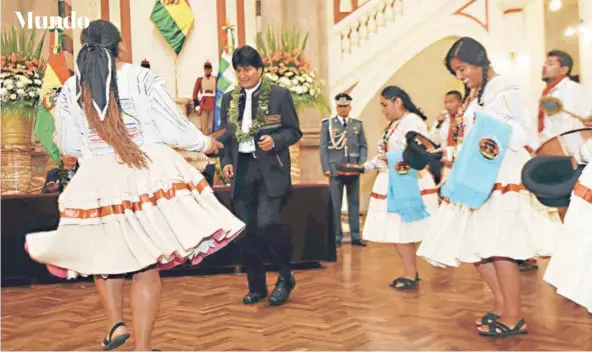  ?? FOTO: ABI ?? Evo Morales ayer durante la ceremonia de promulgaci­ón de la nueva ley.