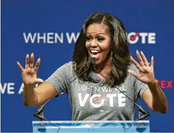  ?? Foto: Joe Raedle, afp ?? Im Augenblick tourt Michelle Obama durch die Vereinigte­n Staaten, um für mehr Wahlbeteil­igung zu werben.