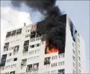  ?? (Photo BSPP) ?? Quatre personnes avaient trouvé la mort dans l’incendie de cette tour de  étages jeudi dernier.