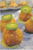  ?? / METRO ?? Gastronomí­a. Croquetas de camarones, uno de los platos para compartir.