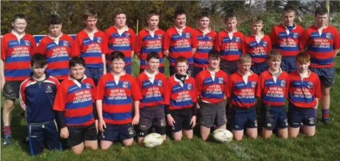  ??  ?? The victorious Castleisla­nd Under 14 team