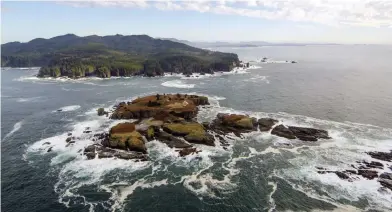  ?? FOTO: FLORIAN GRANER ?? Cape Flattery i Olympic nationalpa­rk som avhandlas i avsnitt tre av den sexdelade naturdokum­entären.