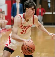  ?? PILOT PHOTO/SUE GARRITY ?? Easton Strain drives to the basket against Westview.