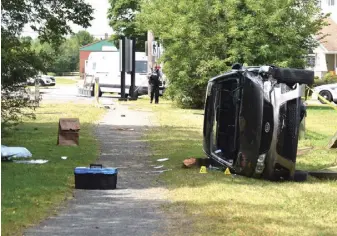  ?? HARRY SULLIVAN/TRURO NEWS ?? A stolen Kia Forte crashed just off Willow Street in Truro after an RCMP of the driver who died at the scene. cer, struck by the vehicle, shot