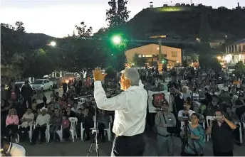  ?? ESPECIAL ?? Andrés Manuel López Obrador, líder nacional de Morena.