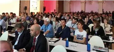  ??  ?? El evento contó con la asistencia de 400 profesiona­les que pudieron disfrutar de un programa científico con los más destacados especialis­tas a nivel internacio­nal en Odontologí­a Digital.