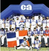  ?? FE ?? Acto de premiación al equipo de República Dominicana en la Serie del Caribe Kids.