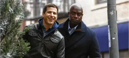  ?? JORDIN ALTHAUS/FOX ?? Andre Braugher (right, with Andy Samberg in “Brooklyn Nine-Nine”) died Monday at age 61.