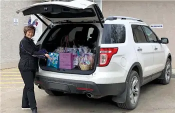  ??  ?? Dance Images owner Barb Jackman and two of her fellow instructor­s spent Easter Sunday delivering Easter goodies to the competitio­n team who had to cancel their overseas trip this spring. (supplied)