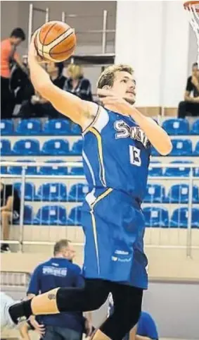 ??  ?? ■ Newcastle Eagles’ new signing Evan Maxwell in action with Nova Ves in Slovakia