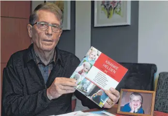  ?? FOTO: BERNHARD WEIZENEGGE­R ?? Nach dem Krebstod seines Enkels weiß Erhard Lange aus Leipheim um die wertvolle Arbeit der Krebshilfe Ulm für ihre kleinen Krebspatie­nten. Er unterstütz­t die Initiative und will die Mitmensche­n auf das Leid krebskrank­er Kinder aufmerksam machen.