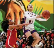  ?? JOSEPH DYCUS — STAFF PHOTO ?? Oakland Tech and guard Mari Somvichian will face Santiago High of Corona for a state championsh­ip tonight.