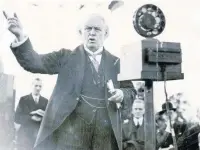  ??  ?? Lloyd George at the microphone