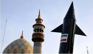  ?? ?? The EU has decided to tighten sanctions on Iran to curtail the production of missiles.