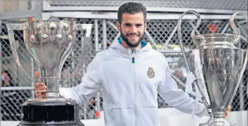  ??  ?? DOBLETE. Nacho jugó la temporada pasada 39 partidos y conquistó cuatro títulos, entre ellos su tercera Champions y su primera Liga.