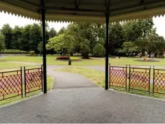  ?? (Getty) ?? Inside the park, there’s a bandstand with a raised platform, as well as a gazebo
