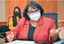  ?? FUENTE EXTERNA ?? Emma Polanco, rectora de la UASD, ofrece declaracio­nes.