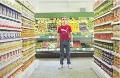  ?? Laura Deschner, Sundance
Channel ?? Above: Jonas Nay as Martin experienci­ng a Bonn supermarke­t in “Deutschlan­d 83” on
Sundance Channel.