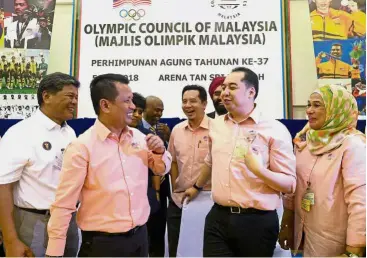  ??  ?? New kids on the block: (From left): Datuk Seri Abdul Azim Mohd Zabidi, Datuk Seri Norza Zakaria, Datuk Mohd Nazifuddin Mohd Najib and Datuk Paduka Mumtaz Jaffar sharing a light moment after the 37th OCM AGM yesterday.