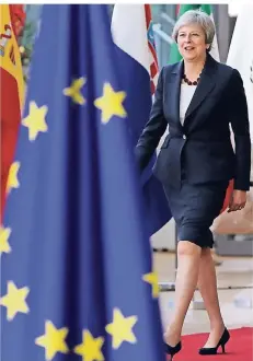  ?? FOTO: REUTERS ?? Die britische Premiermin­isterin Theresa May am Mittwoch bei ihrer Ankunft in Brüssel.
