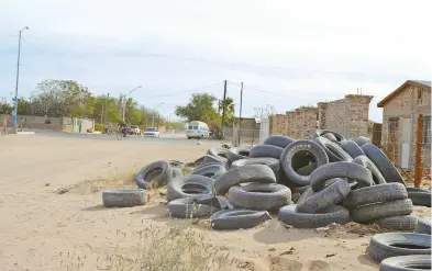  ?? /ARCHIVO TRIBUNA DE SAN LUIS ?? Las llantas en desuso son un fuerte contaminan­te