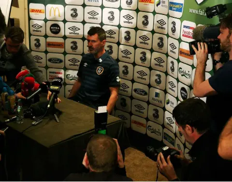  ??  ?? UNDER THE SPOTLIGHT: Republic of Ireland assistant manager Roy Keane during a press conference at the team hotel in Portmarnoc­k, Dublin, last week. Photo: Brian Lawless