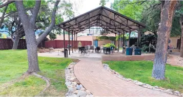  ?? COURTESY OF B2B GARDEN BREWERY ?? The patio seating area at B2B Garden Brewery, 8338 Comanche NE.