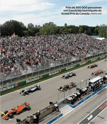  ??  ?? Près de 300 000 personnes ont franchi les tourniquet­s du Grand Prix du Canada. PHOTO AFP