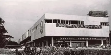  ??  ?? Kompleks Ampang Park dibuka pada 15 Mac 1973.