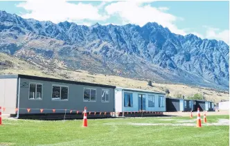  ?? PHOTO: GUY WILLIAMS ?? In transition . . . Temporary buildings on the playing fields at Wakatipu High School.